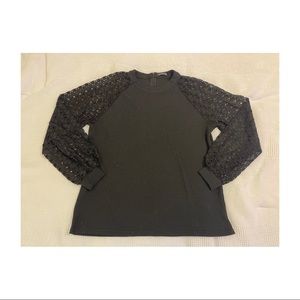 Black waffle lace sleeve top